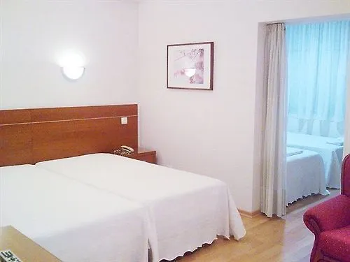Paradouro Lisboa 2*,